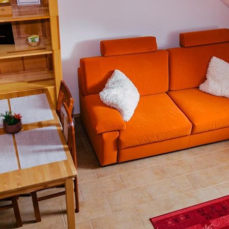 Niki Apartman Gyula Zewnętrze zdjęcie