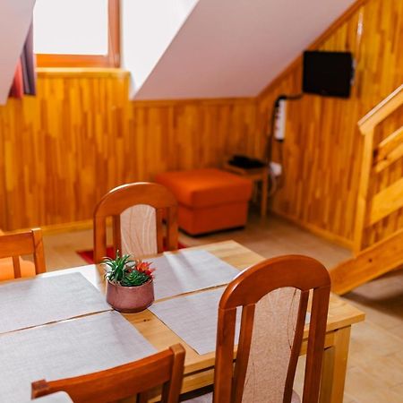 Niki Apartman Gyula Zewnętrze zdjęcie