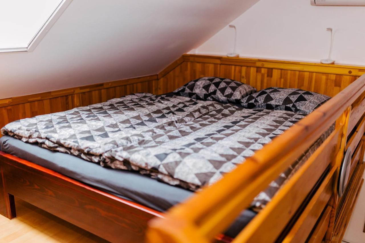Niki Apartman Gyula Zewnętrze zdjęcie